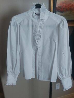 Banana Republic White Blouse
